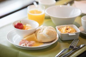 Een uitgebreid ontbijt bij Hotel Essenza